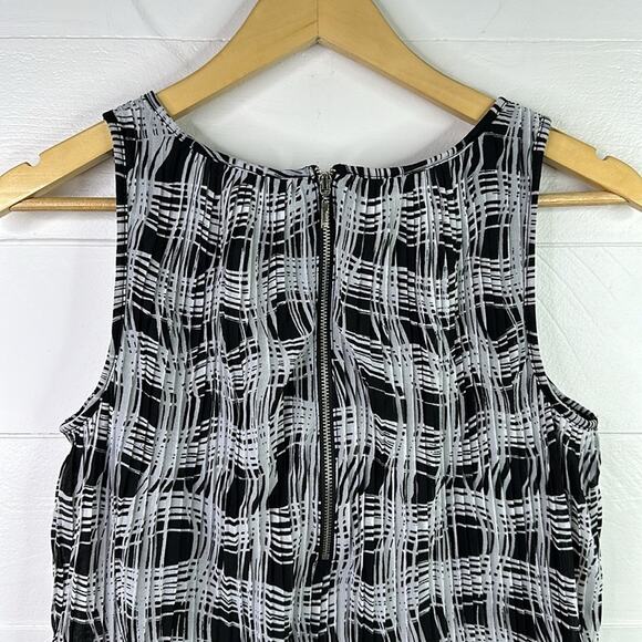 LIZ CLAIBORNE Black White Abstract Zipper Back Sleeveless Blouse Tank Top Size S - Picture 3 of 9